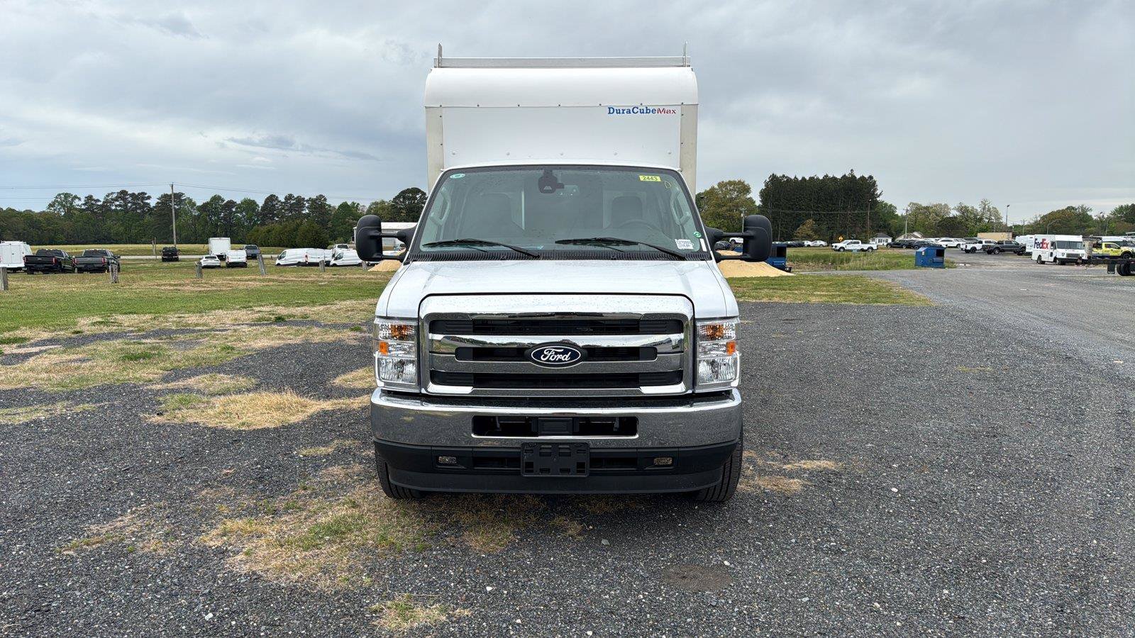 New 2027 Ford E-350 and Econoline 350 Super Duty w/ Power Equipment Group RWD image 8