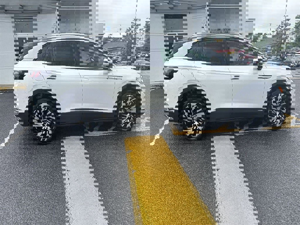 New 2025 Volkswagen ID.4 Pro S Plus image 4