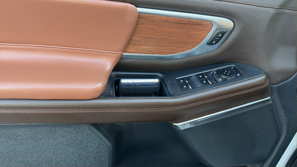 Certified 2025 Ford Expedition King Ranch AWD/4WD image 32