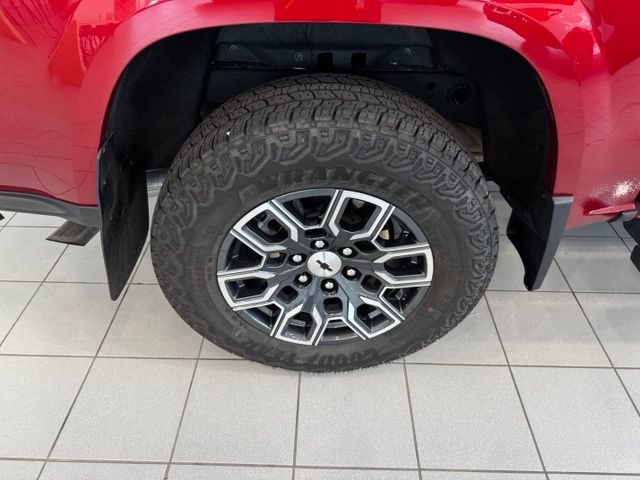Certified 2024 Chevrolet Colorado Z71 w/ Z71 Convenience Package 2 AWD/4WD image 40