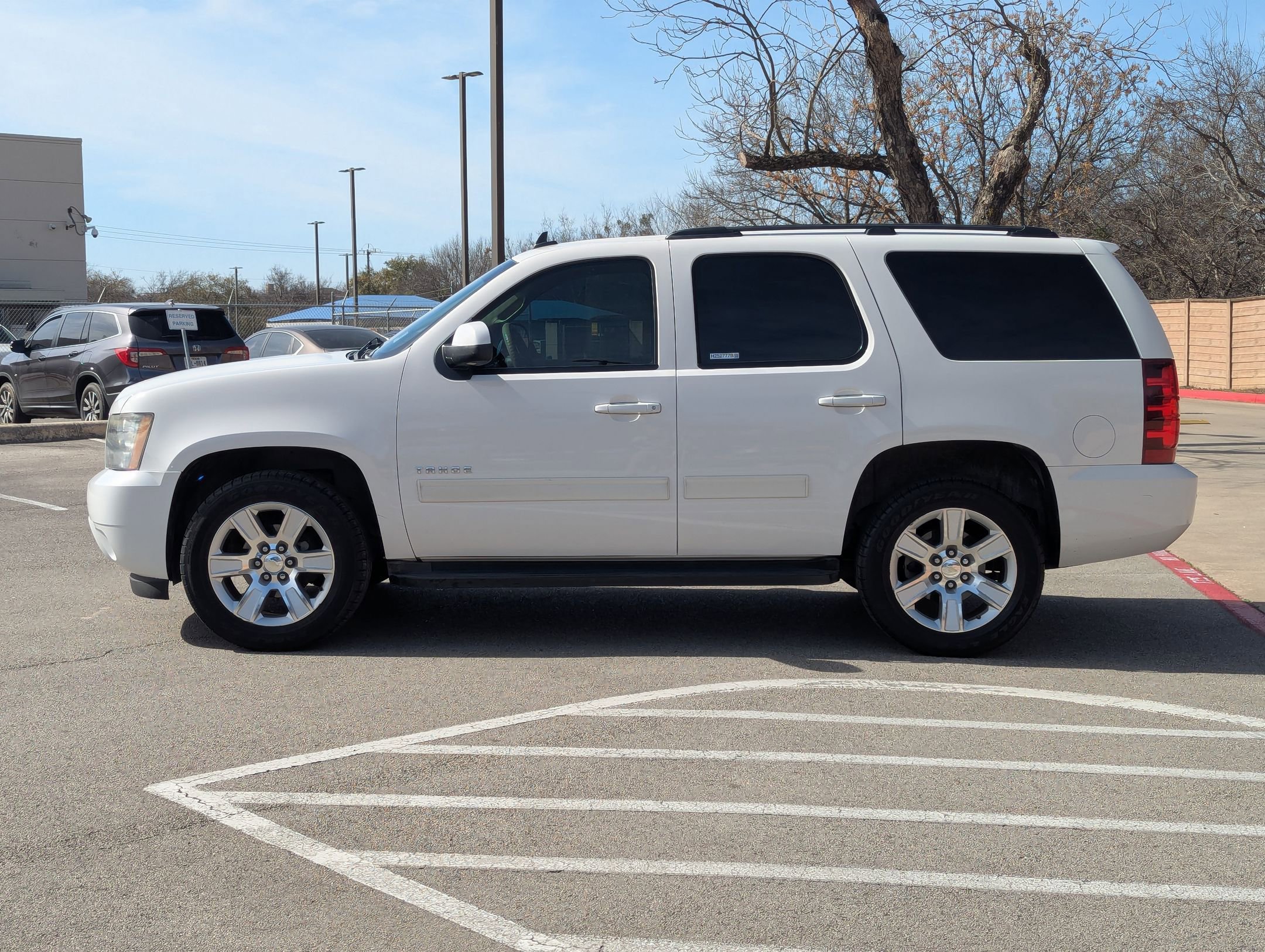 Used 2013 Chevrolet Tahoe LT w/ Luxury Package image 7