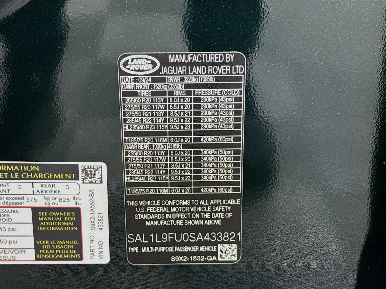 Certified 2025 Land Rover Range Rover Sport Dynamic SE AWD/4WD image 30