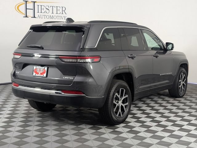 Used 2025 Jeep Grand Cherokee Limited AWD/4WD image 7