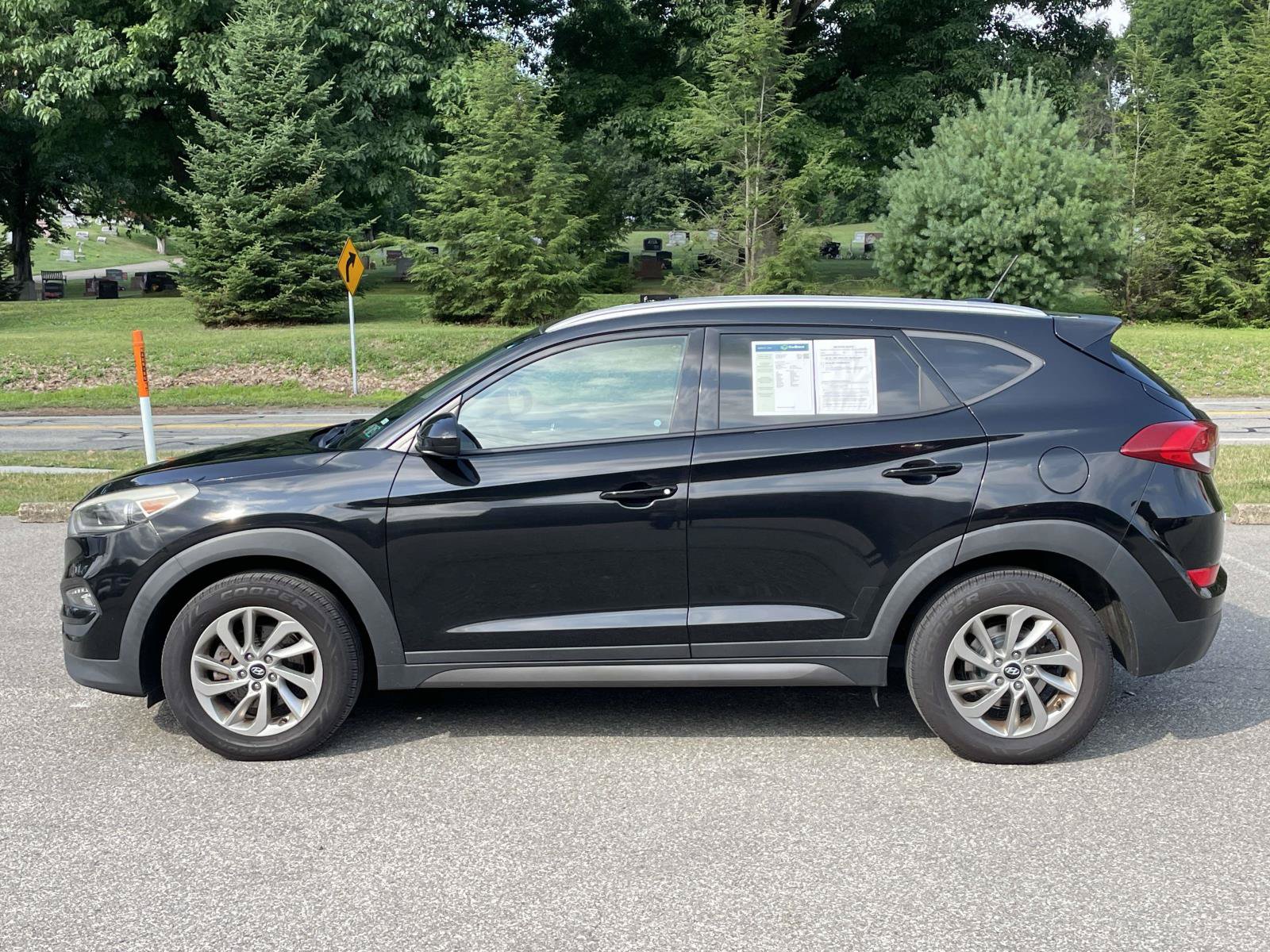 Used 2016 Hyundai Tucson SE w/ Option Group 12 AWD/4WD image 6