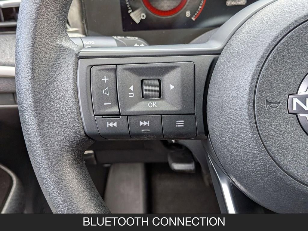 New 2026 Nissan Kicks SV FWD image 17