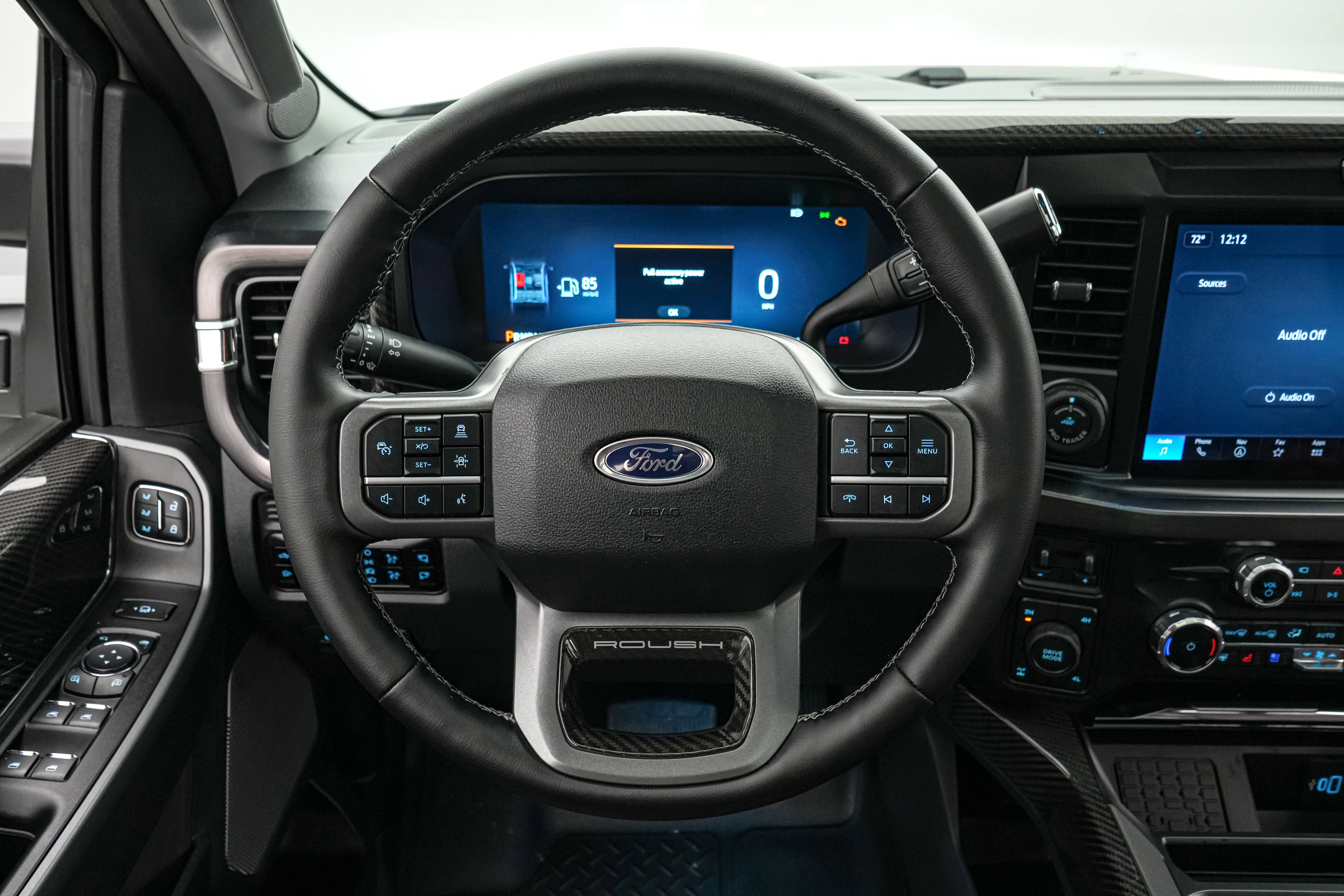 New 2026 Ford F250 Lariat w/ Black Appearance Package image 26