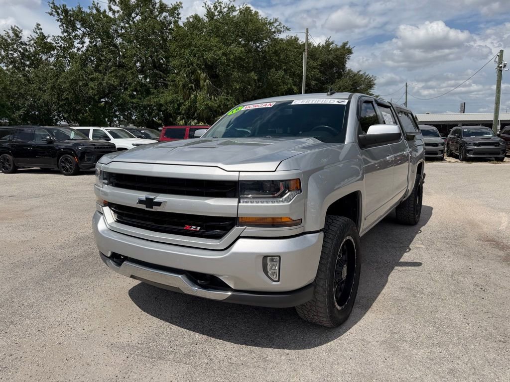 Used 2018 Chevrolet Silverado 1500 LT w/ All Star Edition AWD/4WD image 2