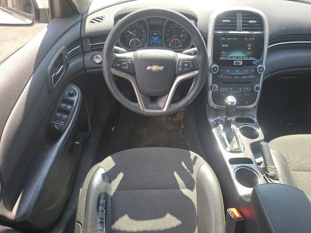 Used 2015 Chevrolet Malibu LT FWD image 20