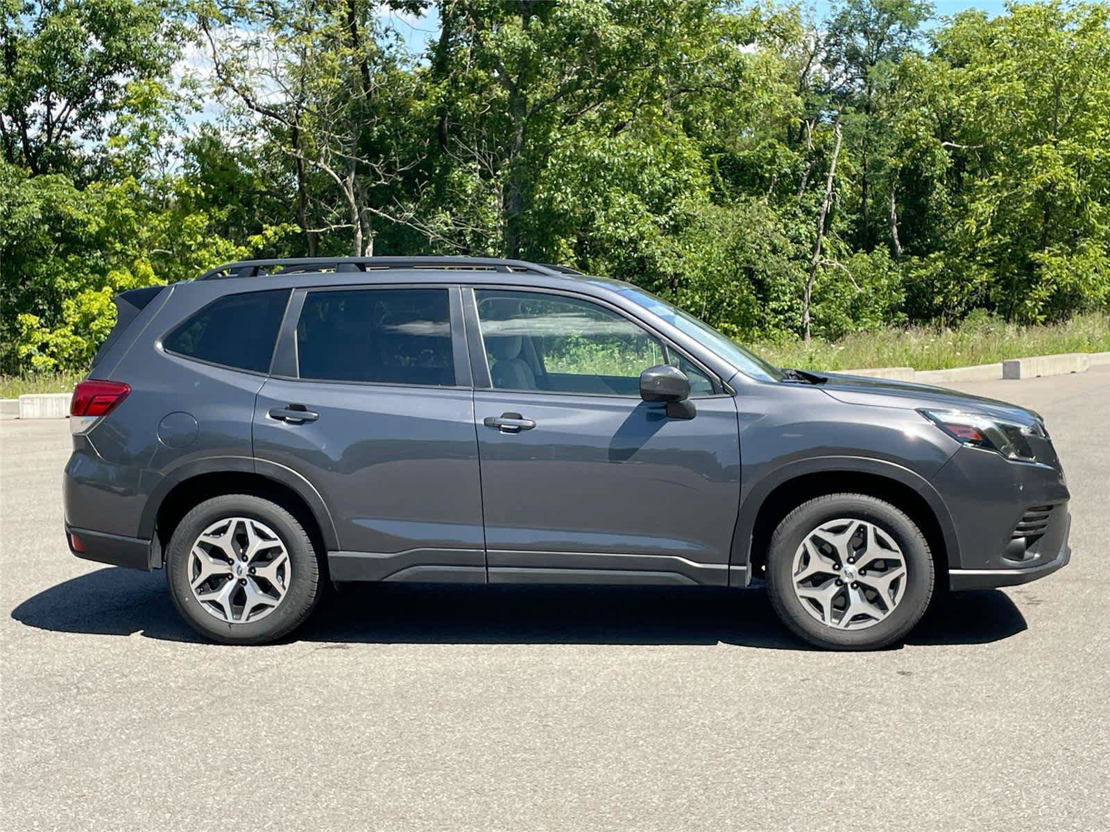 Certified 2024 Subaru Forester Premium AWD/4WD image 4