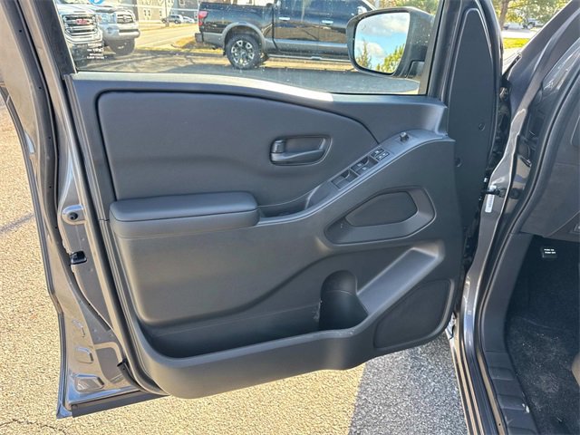 New 2026 Nissan Frontier SV image 21