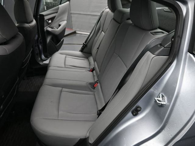 Used 2025 Subaru Legacy Limited image 13