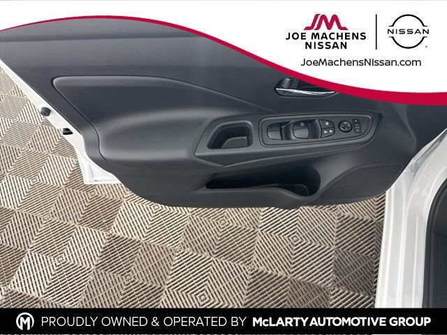 Certified 2025 Nissan Versa SV w/ Trunk Package image 18