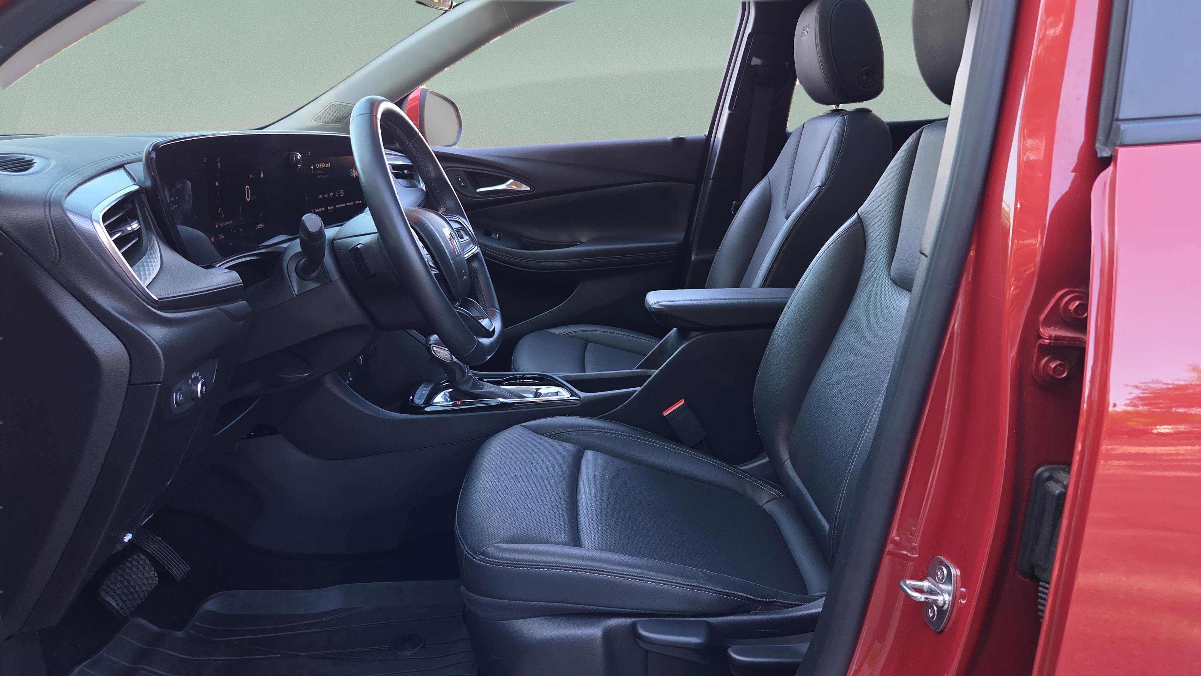 Used 2024 Buick Encore GX Sport Touring w/ Experience Buick Package FWD image 9