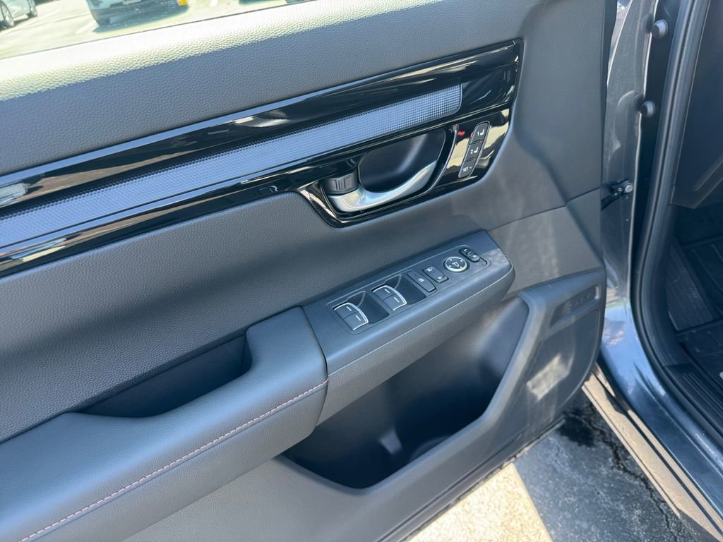 Certified 2023 Honda CR-V Sport Touring image 21
