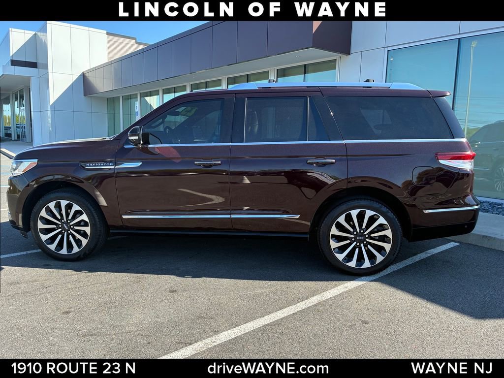 Used 2023 Lincoln Navigator Reserve AWD/4WD video 2