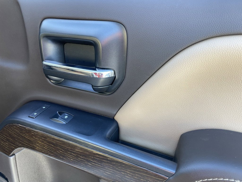 Used 2018 GMC Sierra 1500 Denali image 33