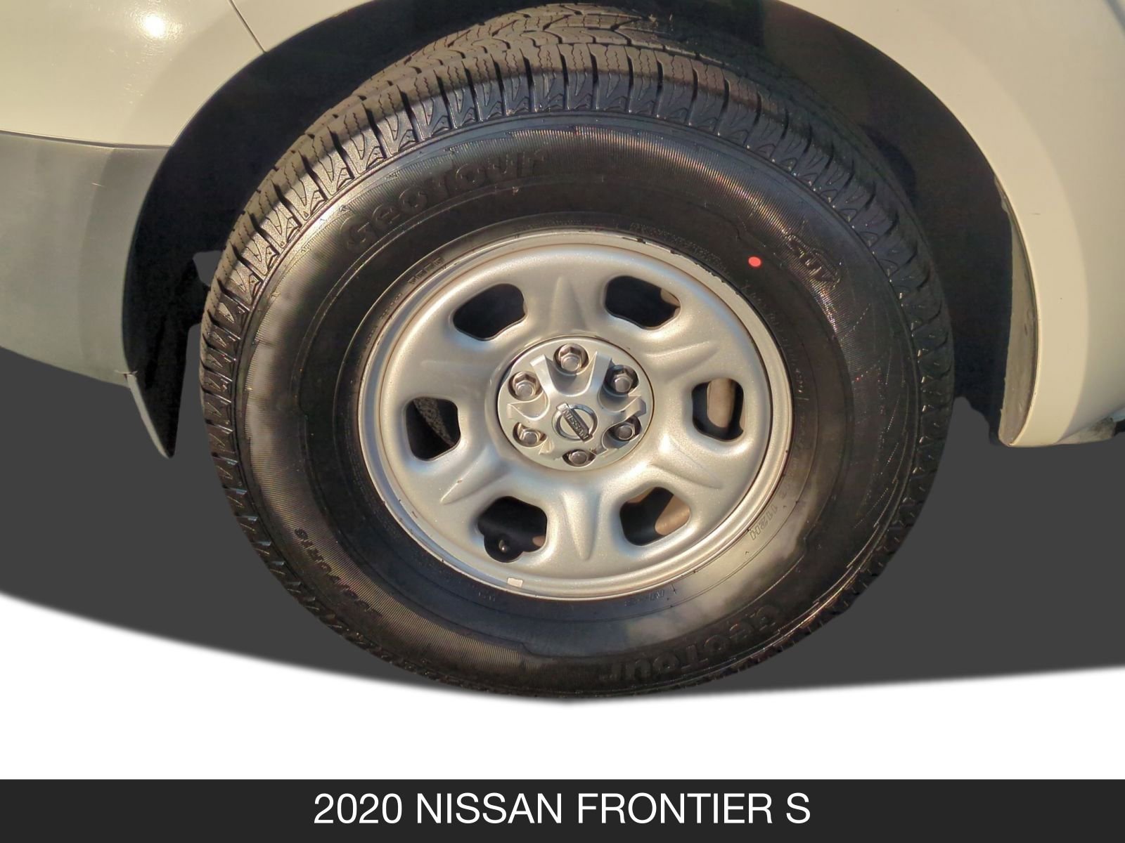 Used 2020 Nissan Frontier S image 11