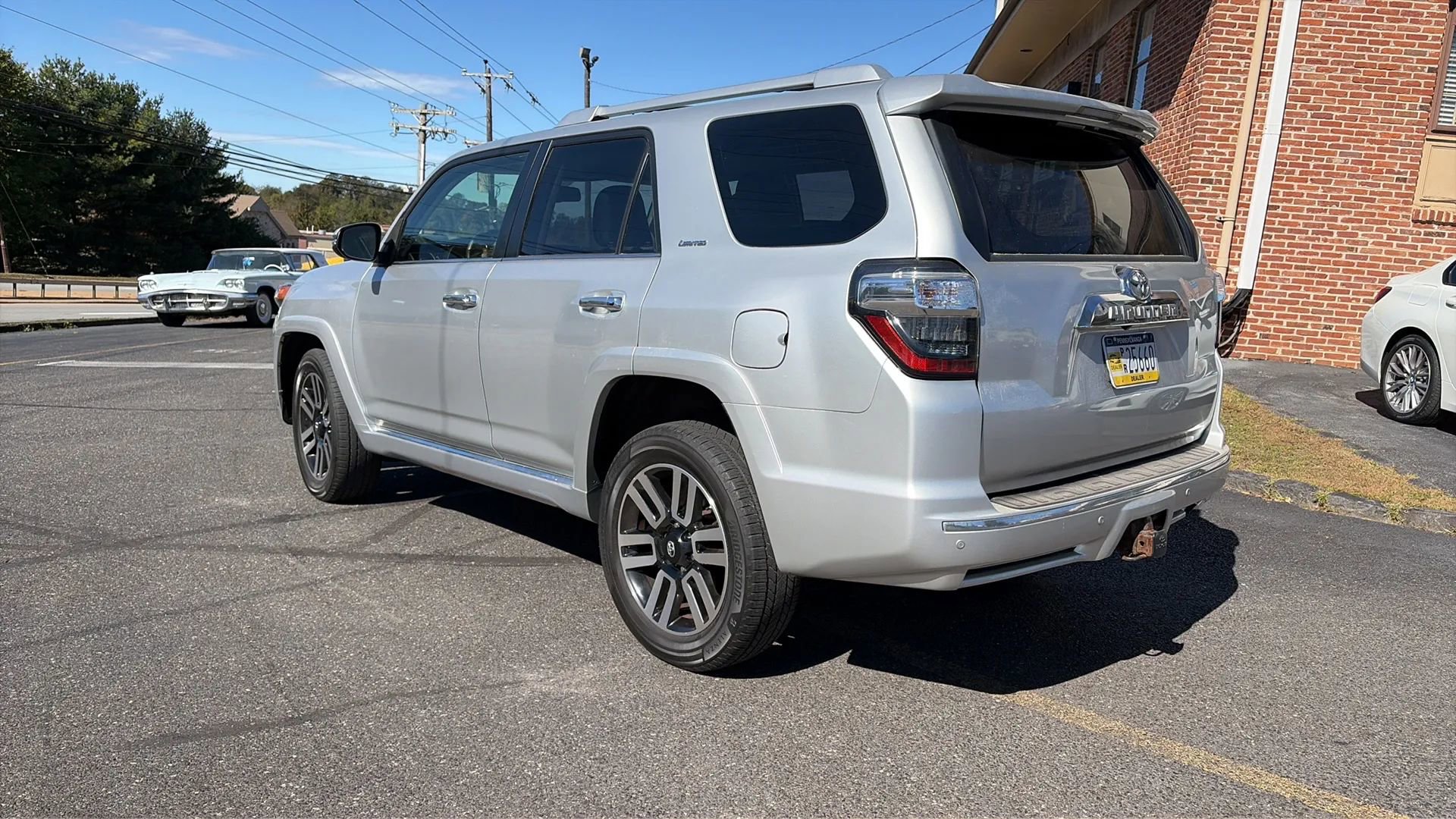 Used 2014 Toyota 4Runner Limited image 14