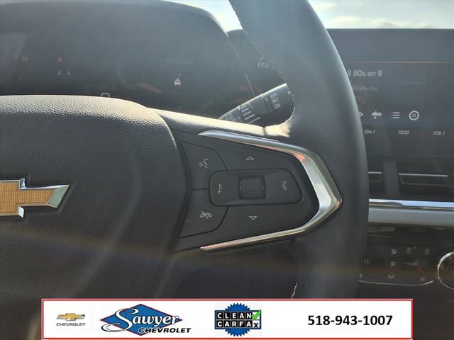 Used 2025 Chevrolet Trax LT w/ LT Convenience Package image 17