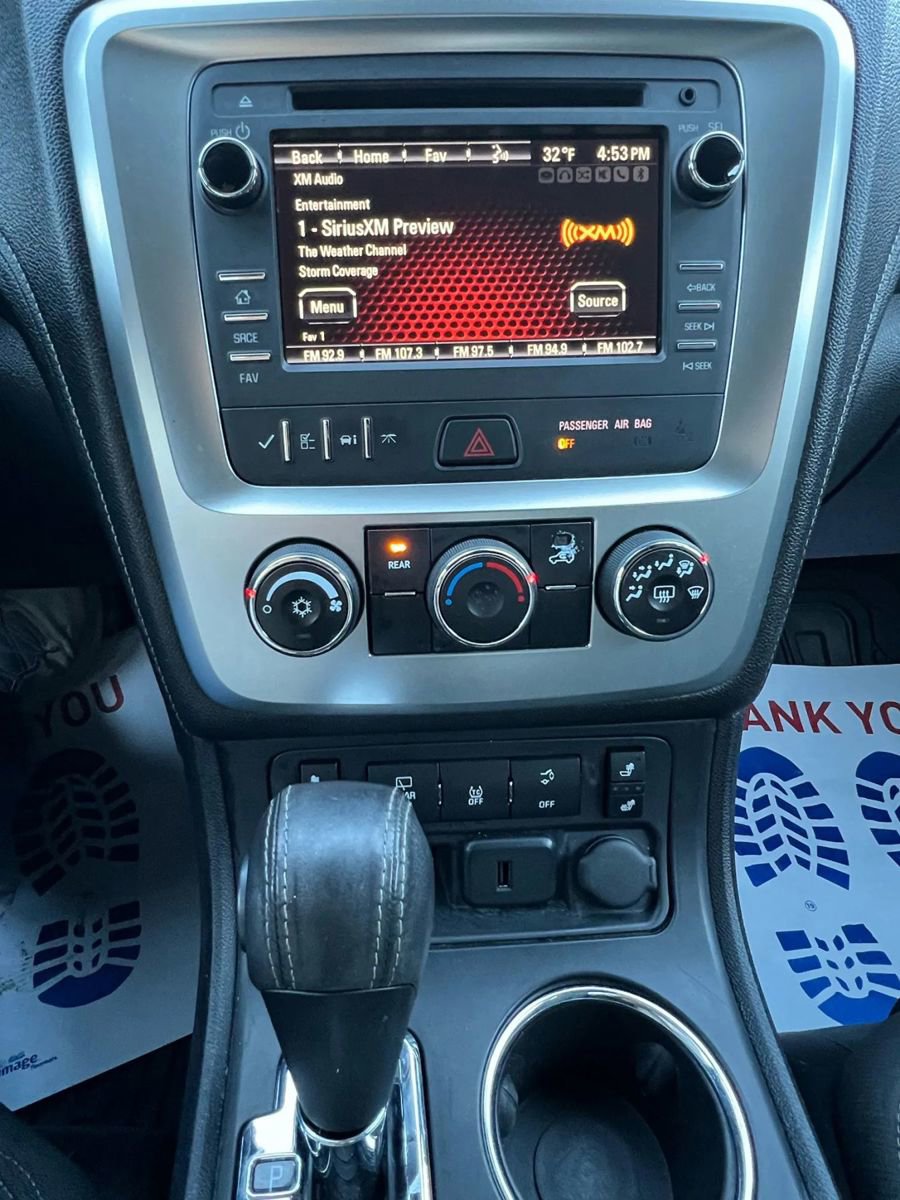 Used 2016 GMC Acadia SLE image 16