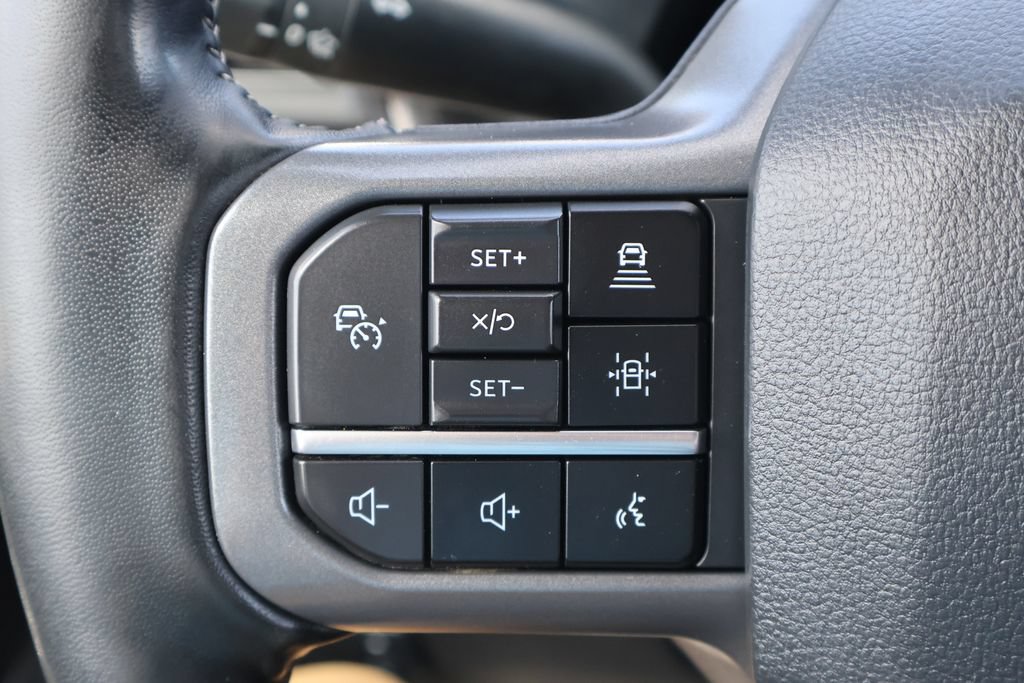 Used 2023 Ford F450 Lariat w/ Lariat Ultimate Package AWD/4WD image 8