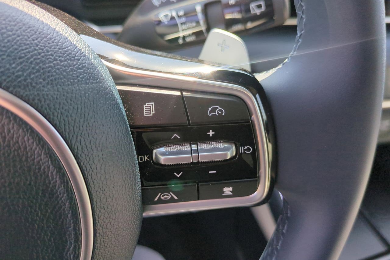 New 2026 Kia Carnival SX image 12