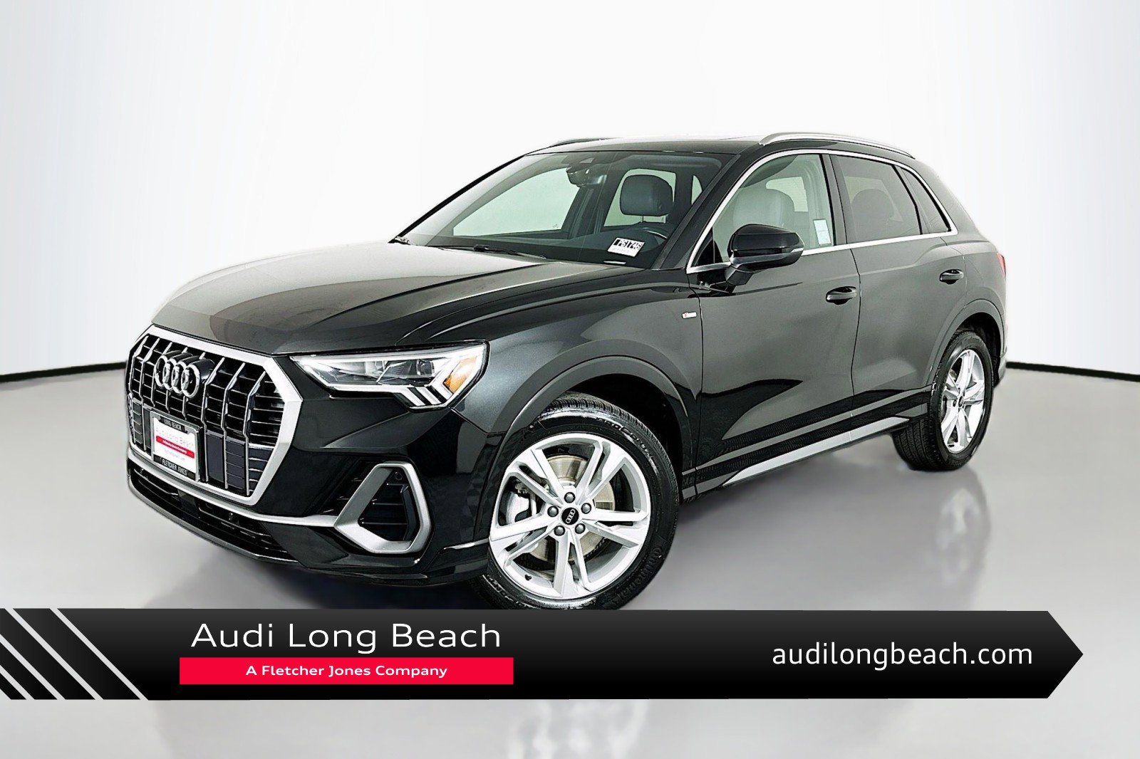Used 2023 Audi Q3 2.0T Premium w/ 19" Wheel Package