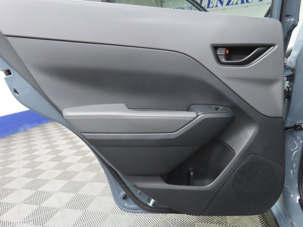 Used 2025 Subaru Crosstrek 2.0i Premium AWD/4WD image 43