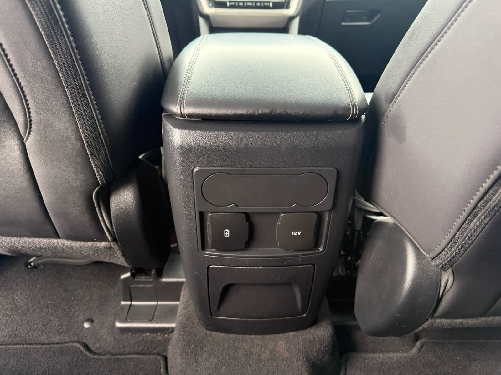 Certified 2023 Ford Explorer XLT w/ Equipment Group 202A image 13