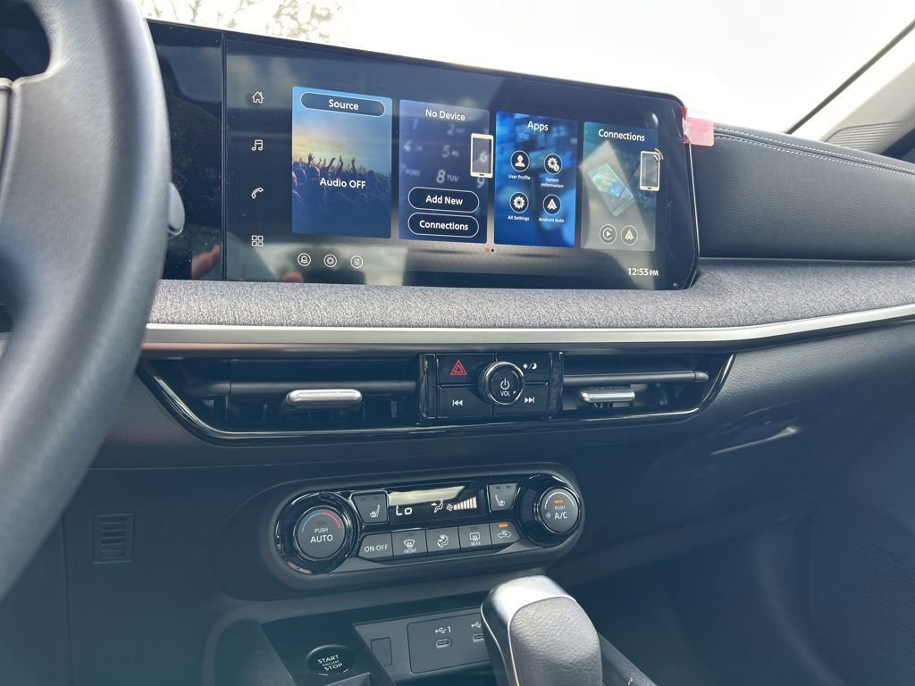 New 2026 Nissan Kicks SV w/ SV Premium Package FWD image 30