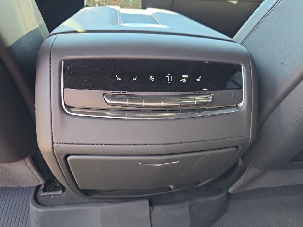 Certified 2026 Cadillac Escalade V w/ LPO, ONYX Package image 19