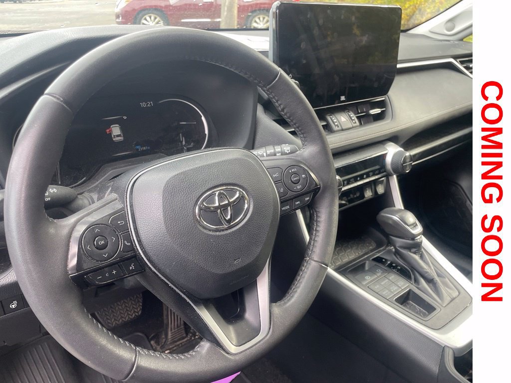 Used 2023 Toyota RAV4 XLE Premium AWD/4WD image 14