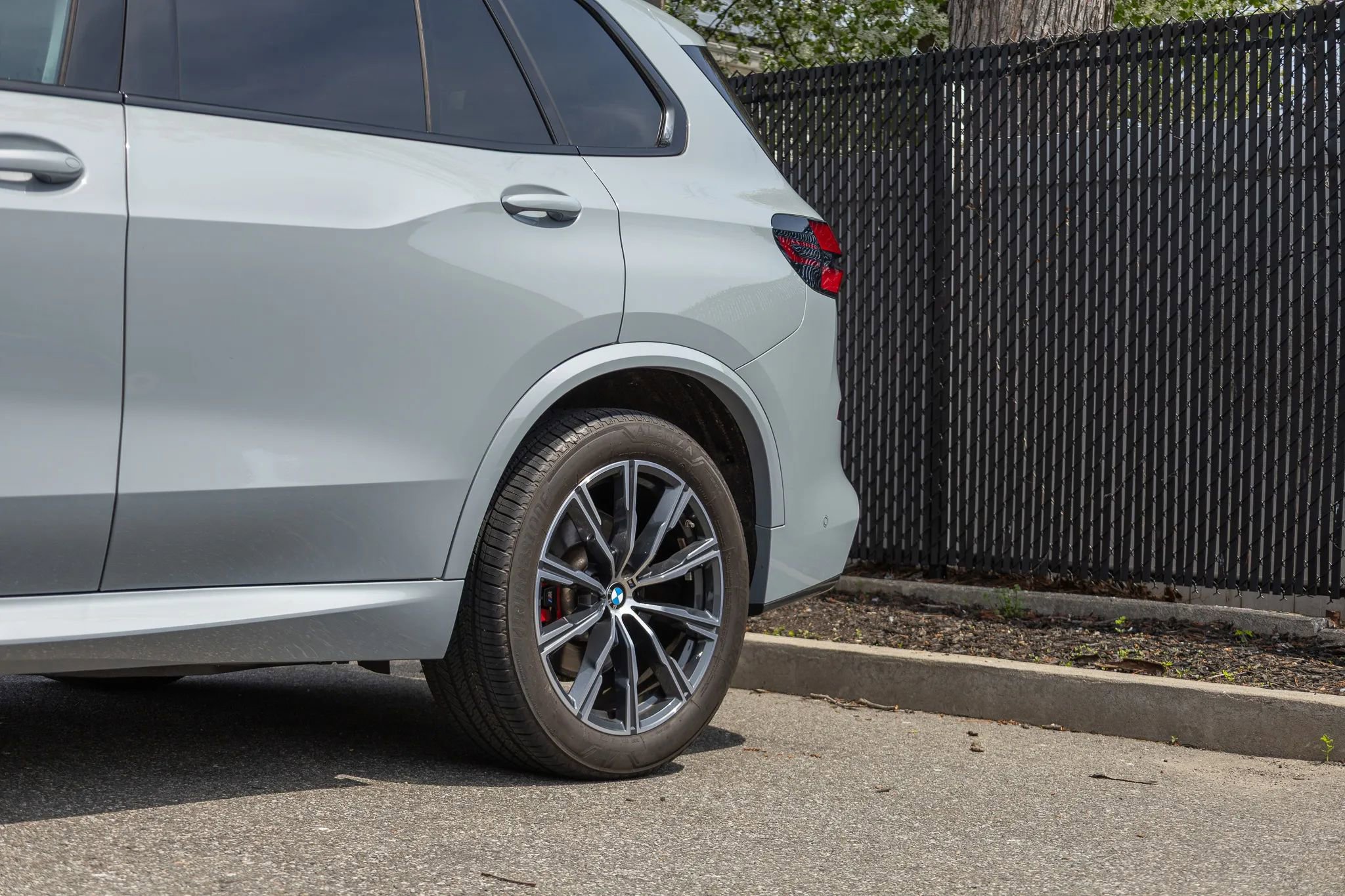 Used 2024 BMW X5 xDrive40i w/ M Sport Package image 38