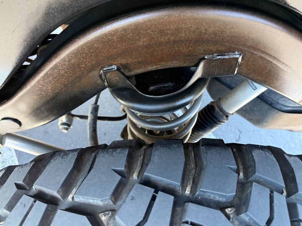 Used 2004 Jeep Wrangler 4WD w/ 30" Tire & Wheel Group image 15