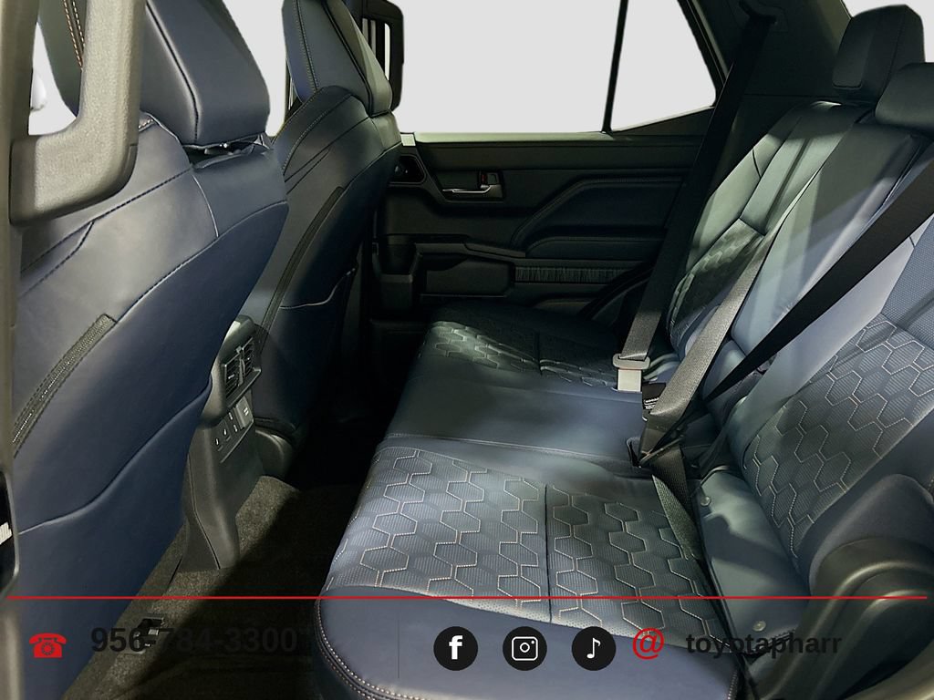 New 2026 Toyota 4Runner Platinum AWD/4WD image 25