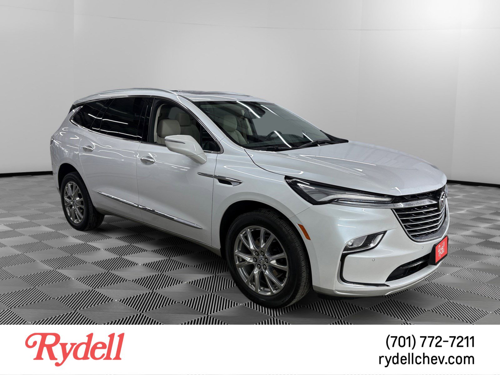 Used 2023 Buick Enclave Essence w/ Experience Buick Package AWD/4WD image 7