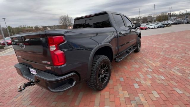 Used 2023 Chevrolet Silverado 1500 ZR2 w/ Technology Package image 9