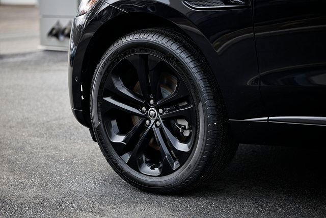 New 2026 Jaguar F-PACE R-Dynamic S AWD/4WD image 7