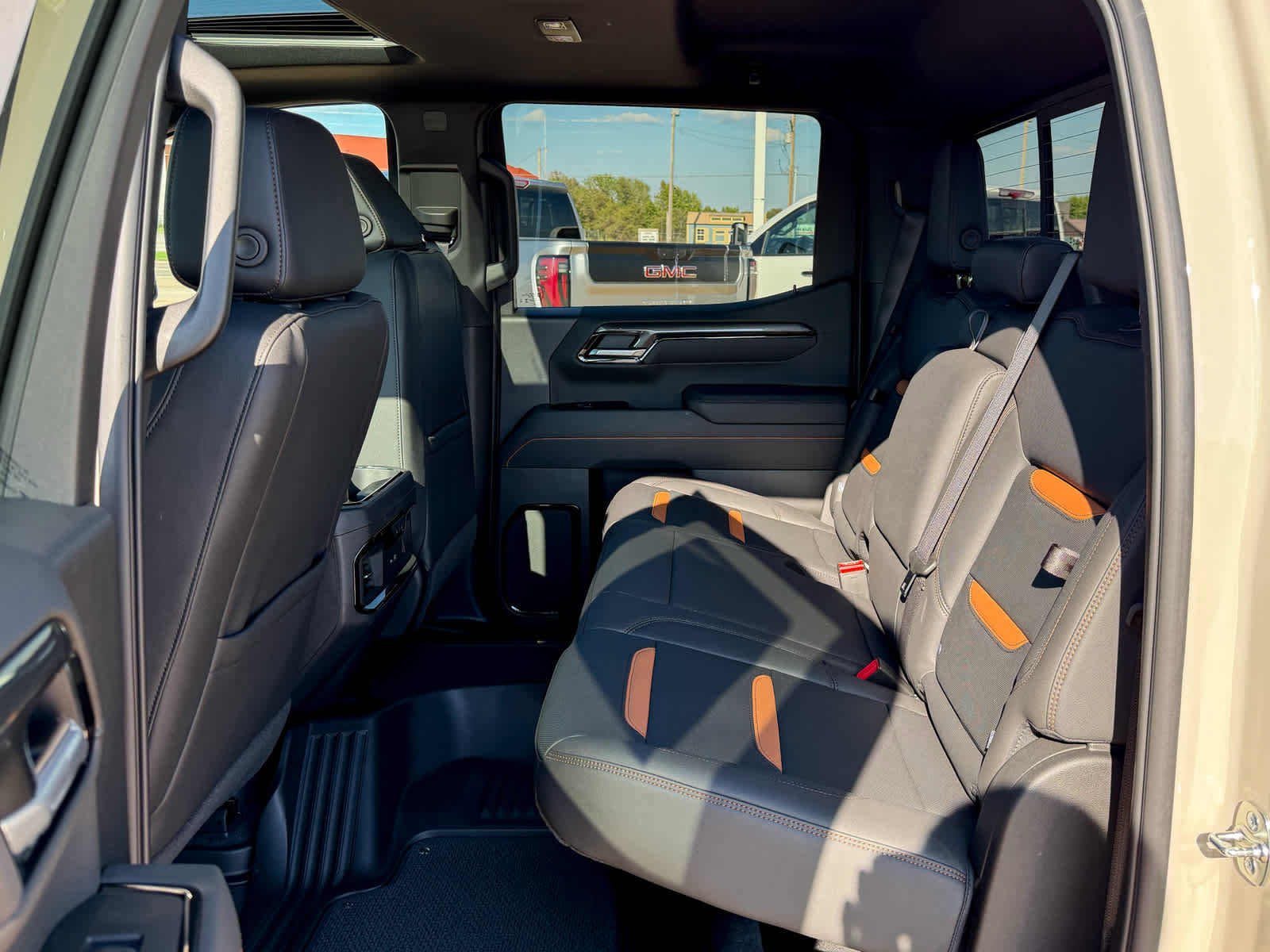 New 2026 GMC Sierra 1500 AT4 w/ AT4 Premium Package image 10