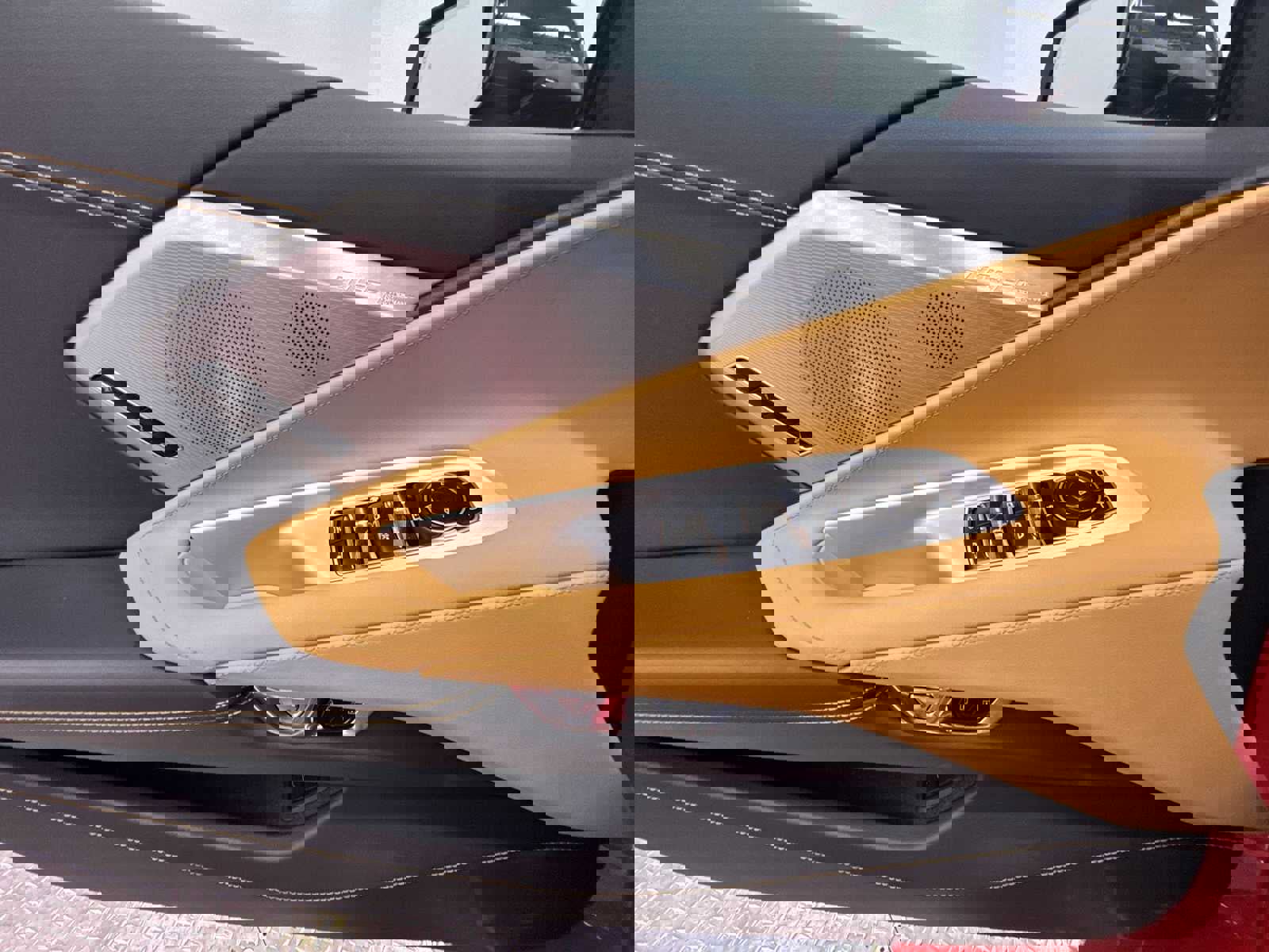 Used 2020 Chevrolet Corvette Stingray Preferred Conv w/ 2LT Preferred Equipment Group image 12