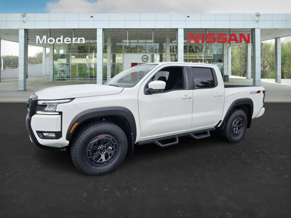 New 2025 Nissan Frontier PRO-4X w/ Pro Premium Package