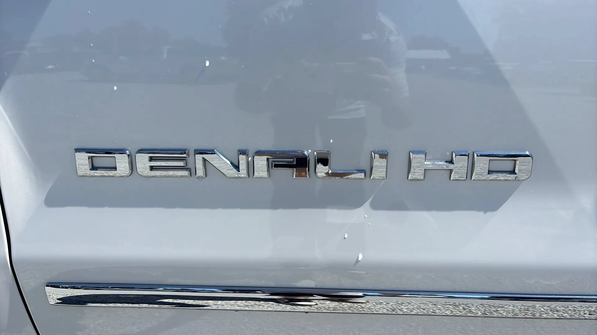 Used 2018 GMC Sierra 3500 Denali w/ Duramax Plus Package AWD/4WD image 16