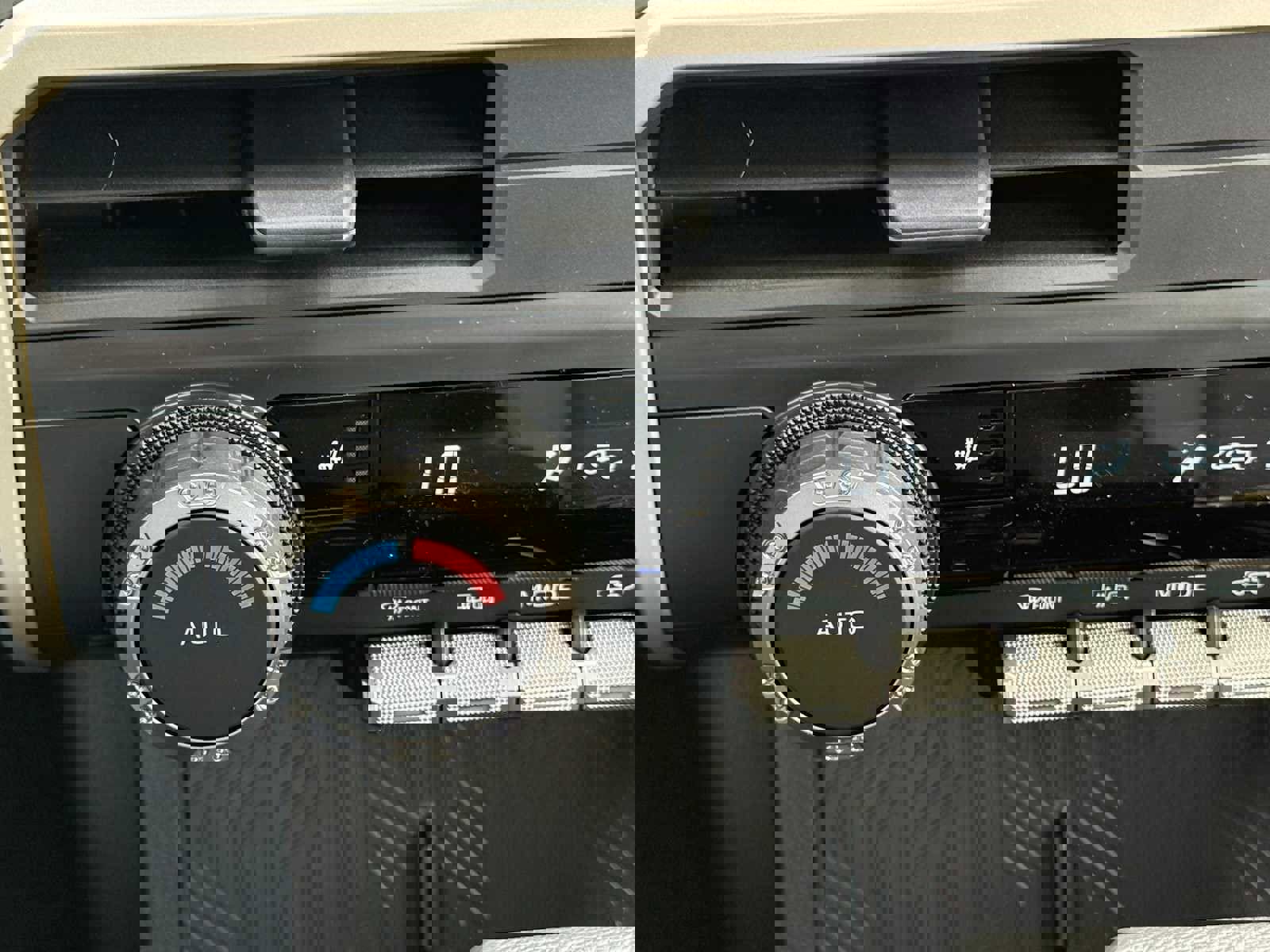 New 2025 Toyota Tacoma TRD Off-Road image 16