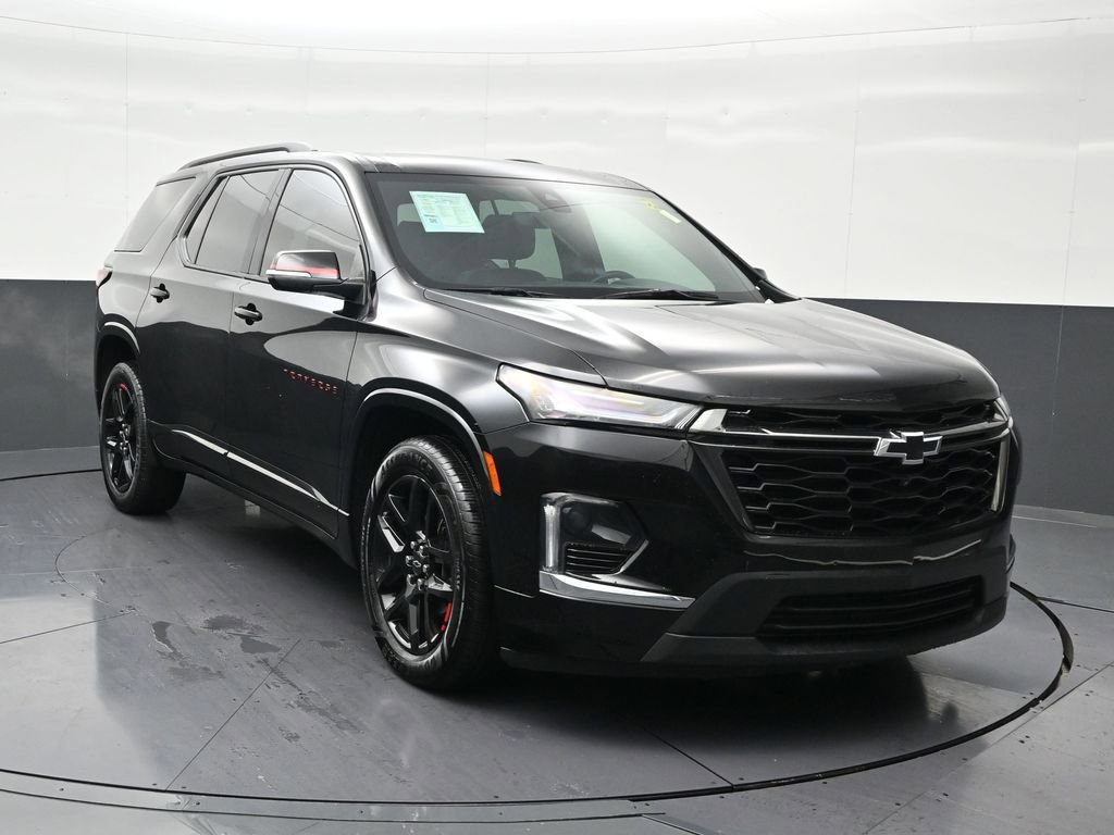 Used 2023 Chevrolet Traverse Premier w/ Redline Edition image 8