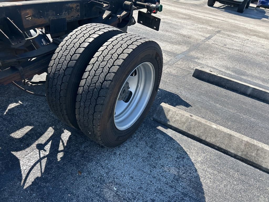 Used 2022 RAM 5500 Tradesman w/ Chrome Appearance Group image 18