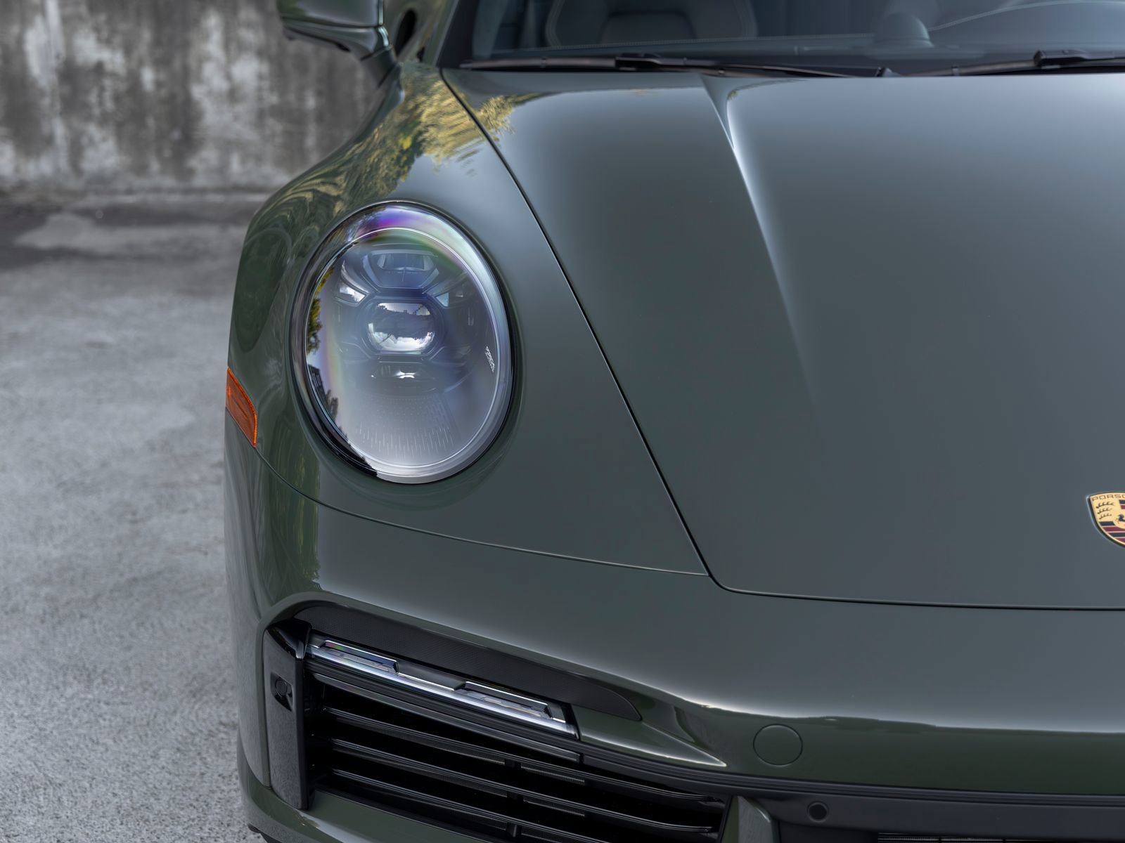 Certified 2025 Porsche 911 Turbo S AWD/4WD image 15