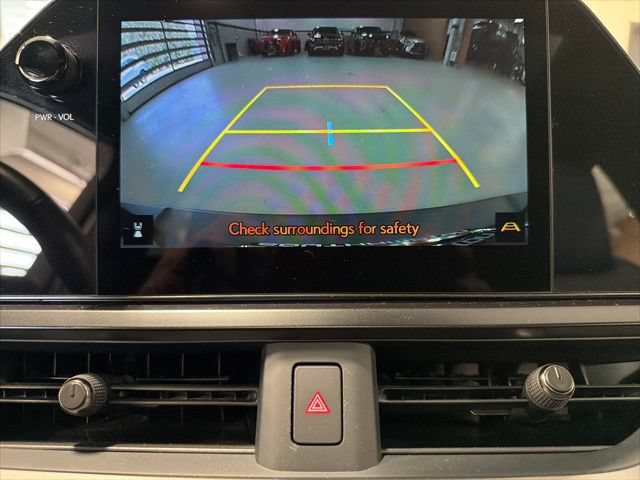 Used 2025 Lexus UX 300h AWD w/ Accessory Package (Z1) image 17