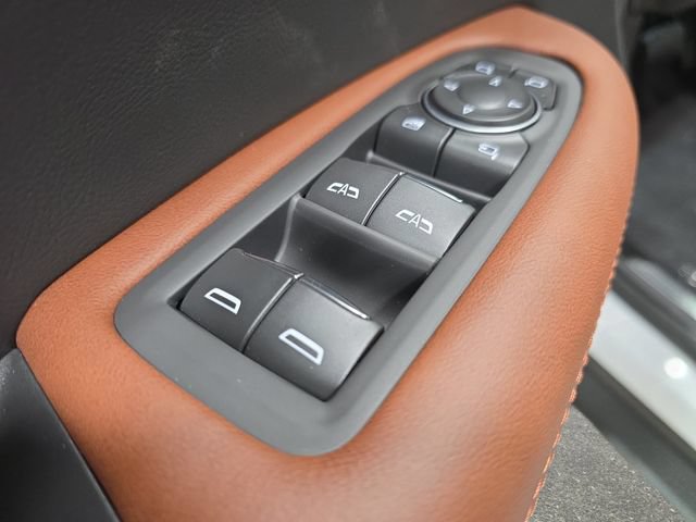 New 2026 Cadillac XT5 Premium Luxury w/ Driver Assist Package FWD image 24