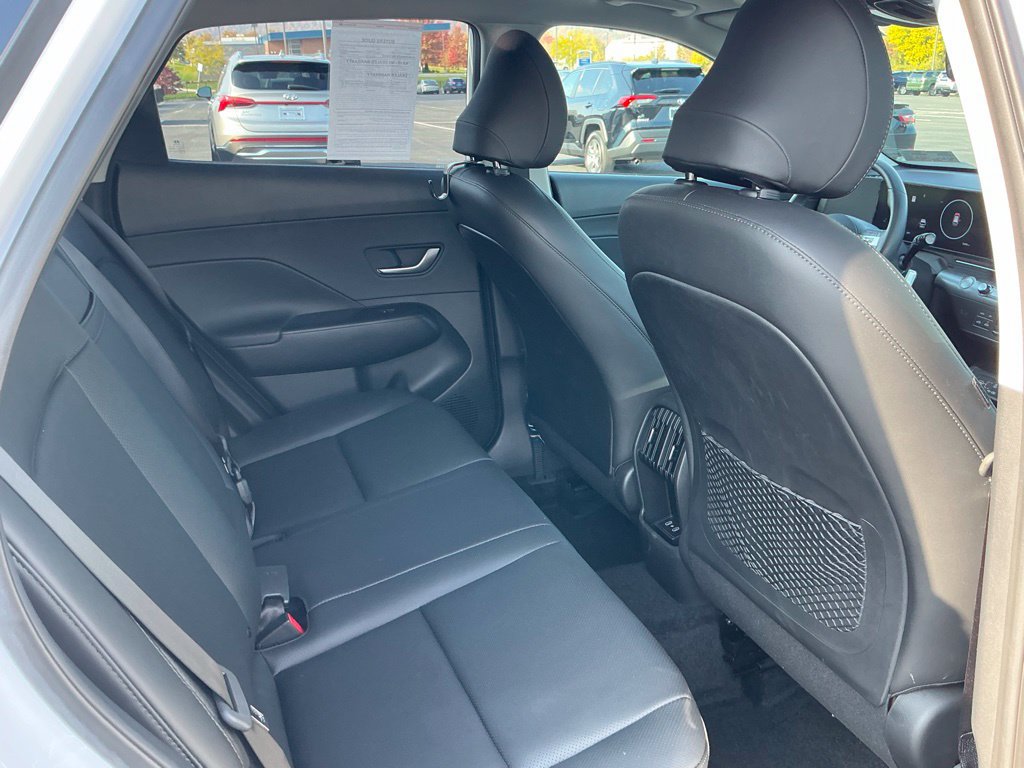 Certified 2025 Hyundai Kona Limited AWD/4WD image 35