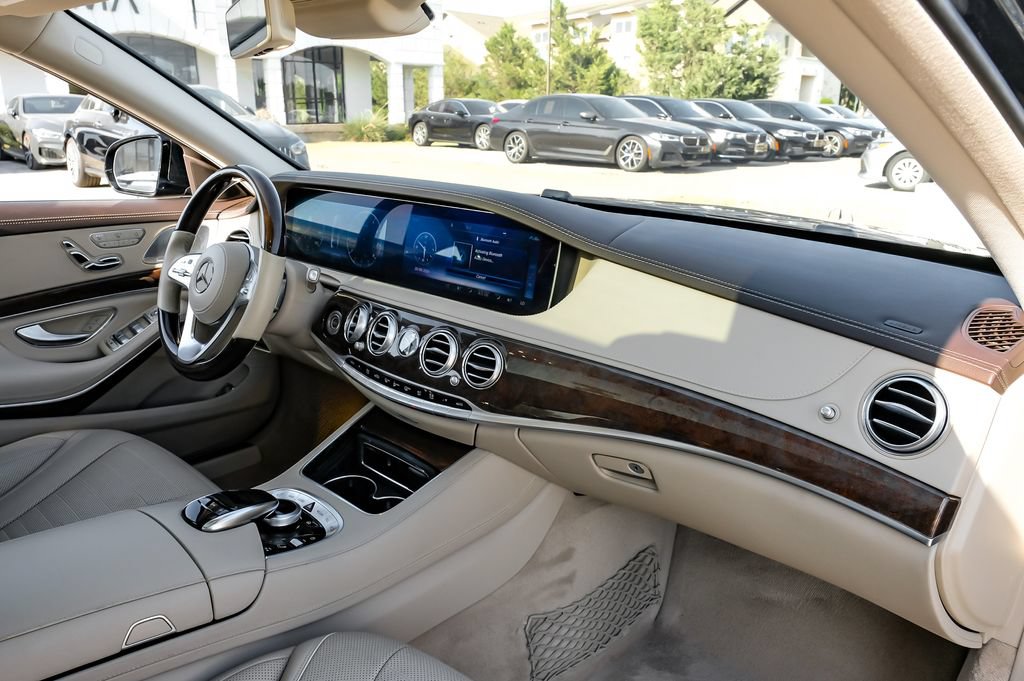 Used 2019 Mercedes-Benz S 560 Sedan image 10